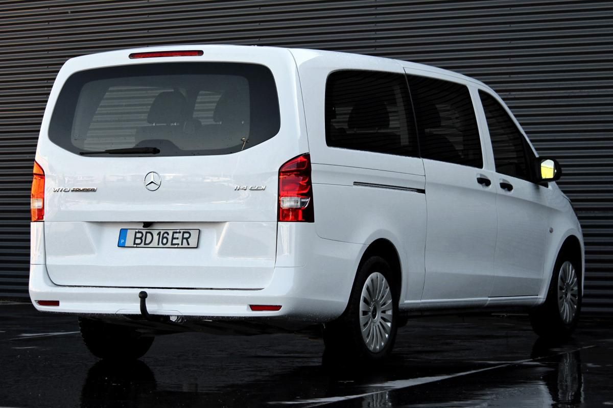 mercedes-benz-vito-2022-diesel-1950cc