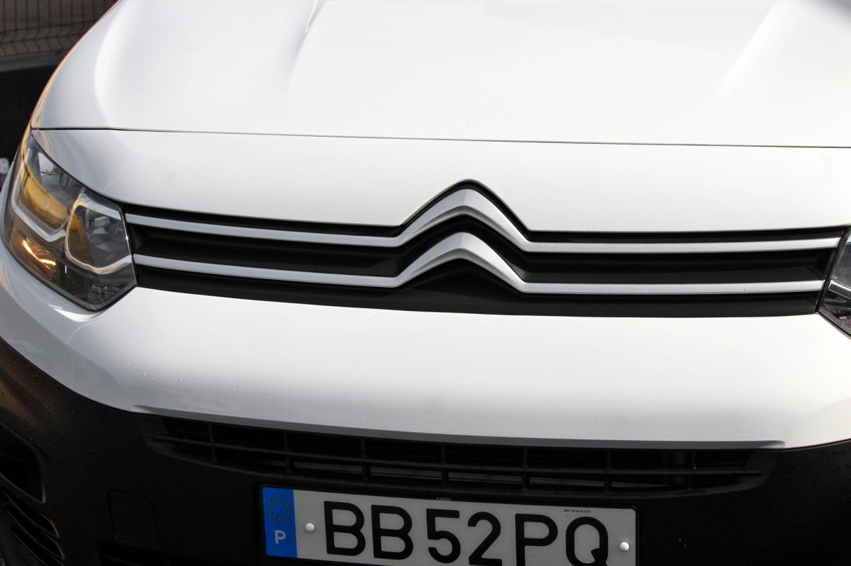 citroen-berlingo-2023-diesel-1499cc