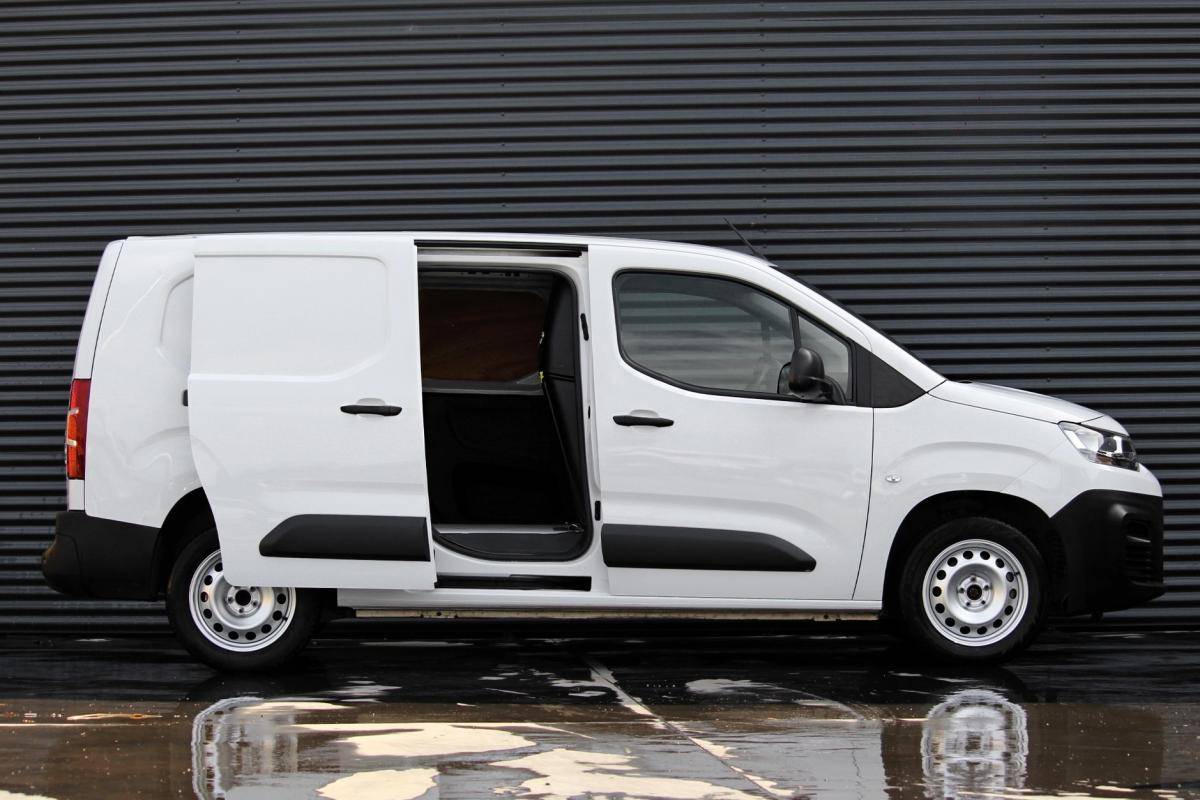 citroen-berlingo-2023-diesel-1499cc