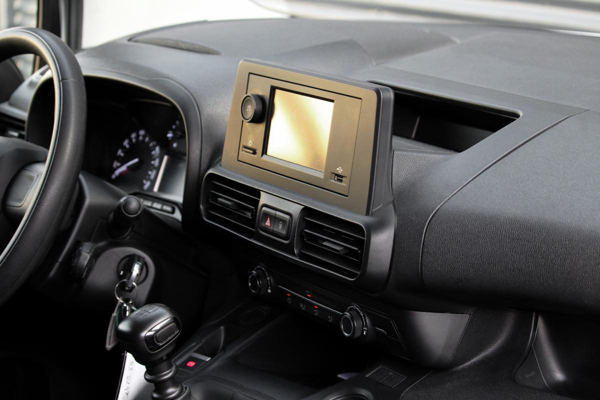 citroen-berlingo-2023-diesel-1499cc