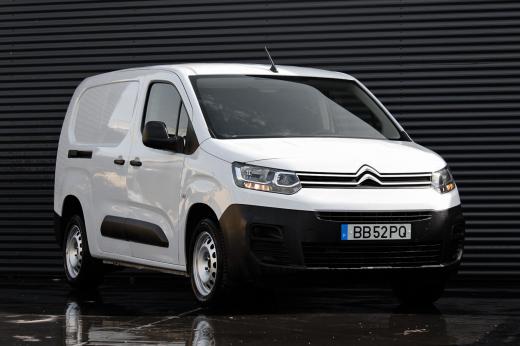 citroen-berlingo-2023-diesel-1499cc