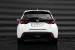 toyota-yaris-2022-hibrido-a-gasolina-1490cc
