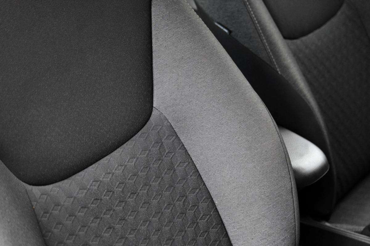 toyota-yaris-2022-hibrido-a-gasolina-1490cc