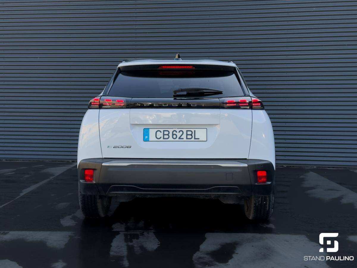 peugeot-2008-2025-eletrico-0cc