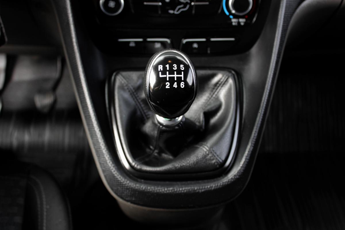 ford-transit-connect-2022-diesel-1499cc