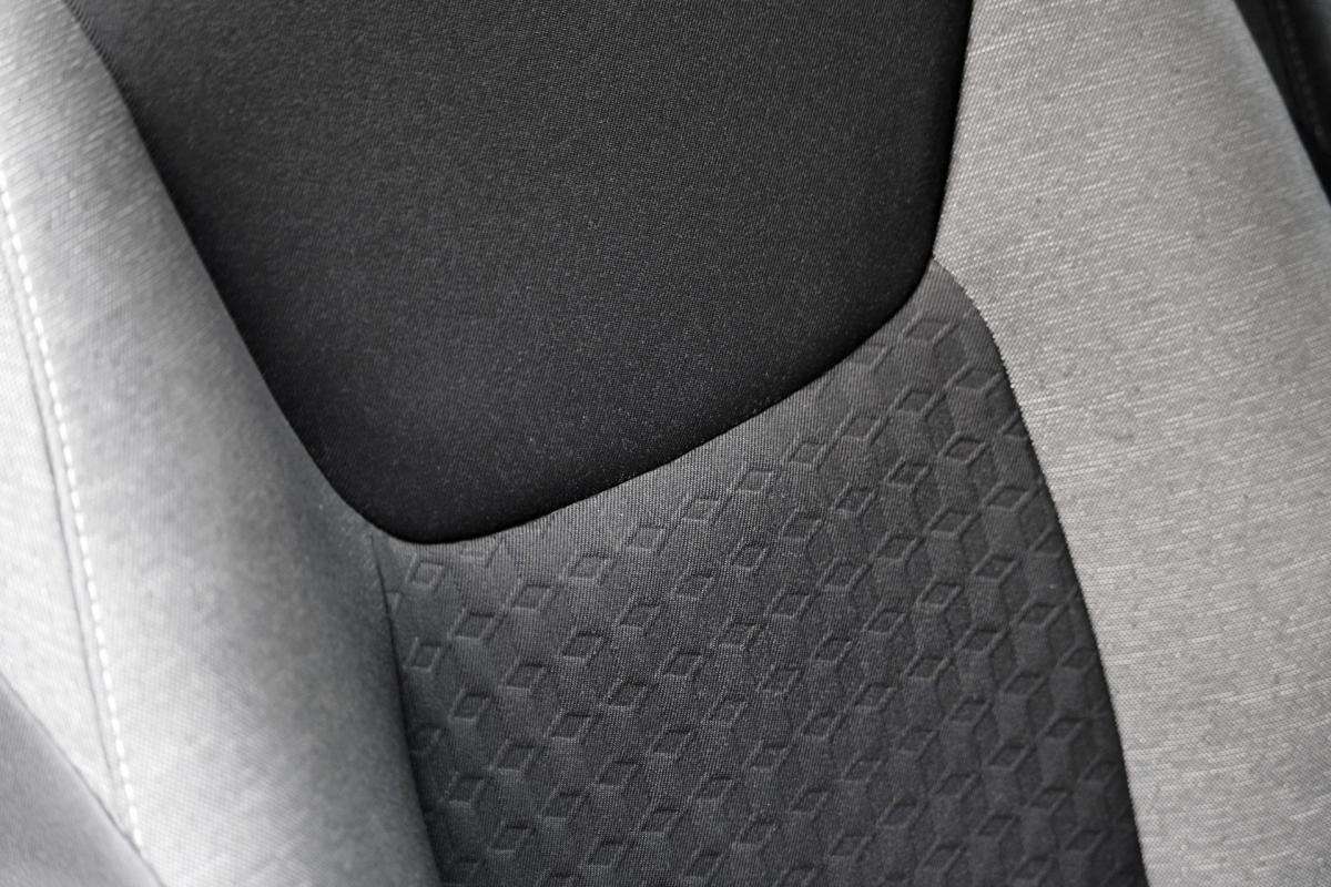 toyota-yaris-2022-hibrido-a-gasolina-1490cc