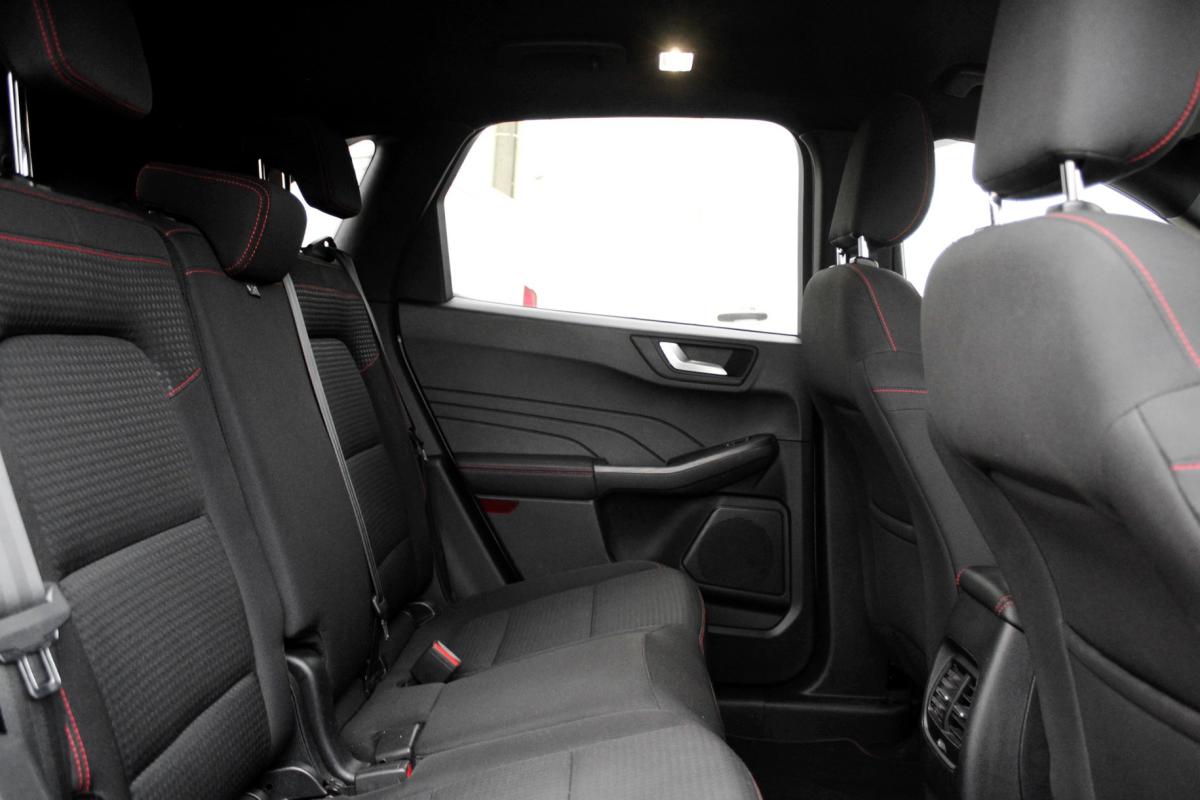 ford-kuga-2023-hibrido-a-gasolina-2500cc