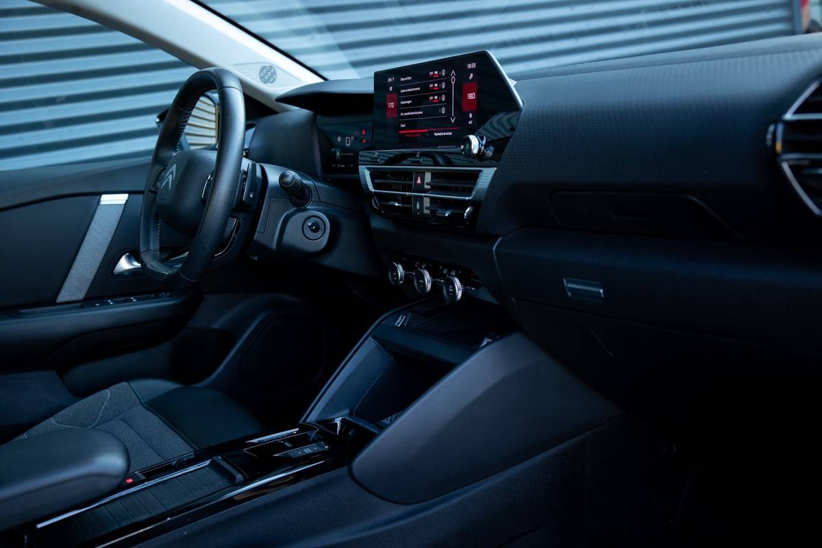citroen-c4-2021-diesel-1499cc