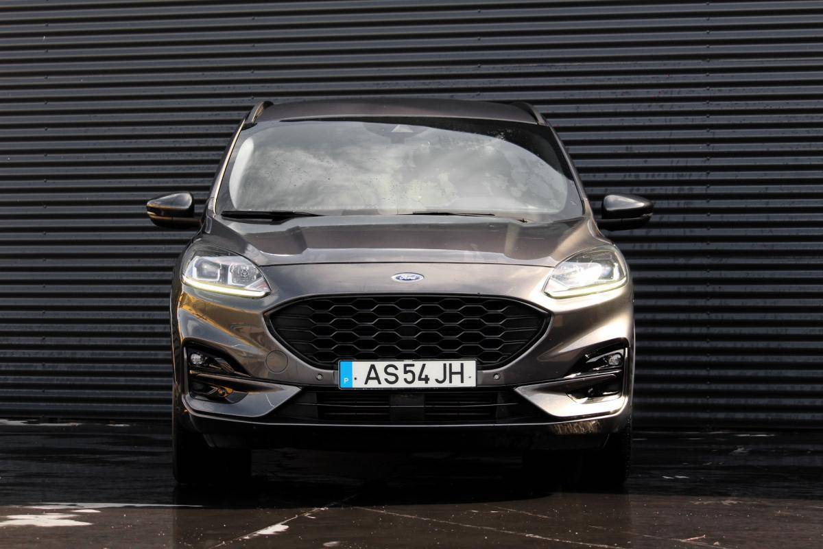 ford-kuga-2022-gasolina-1499cc