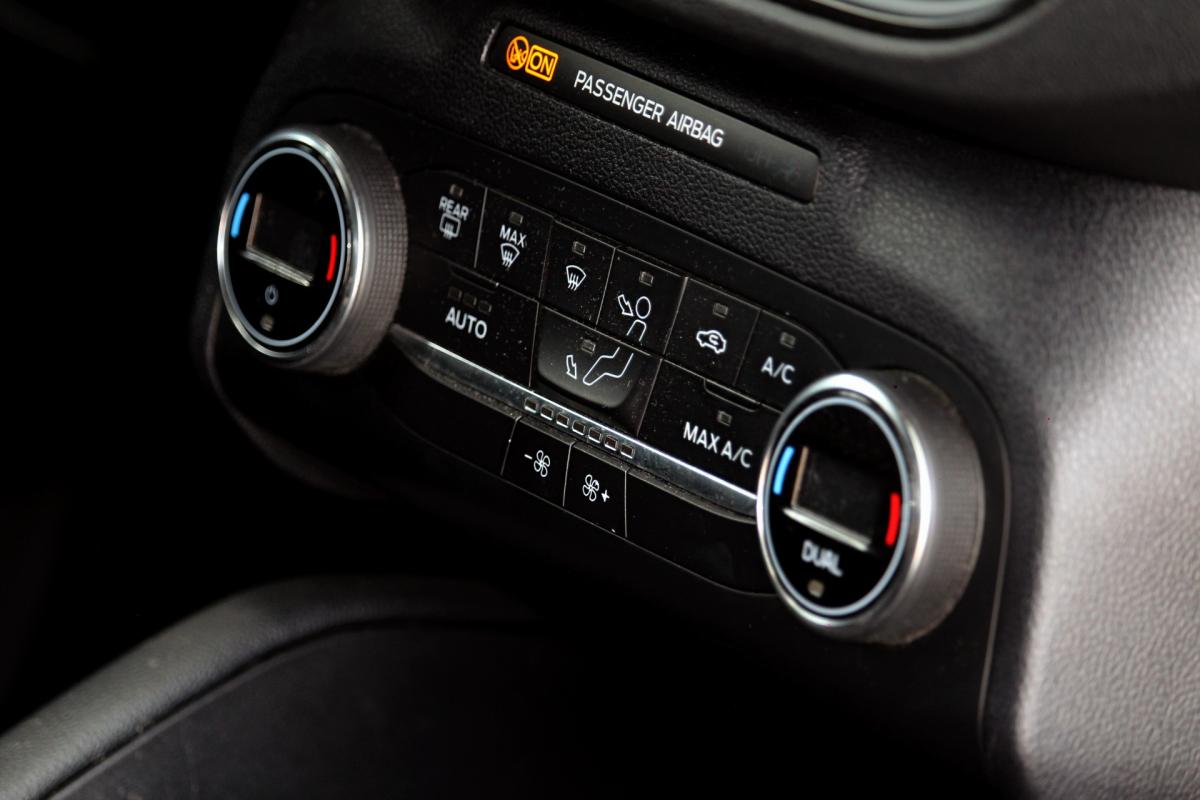ford-kuga-2022-gasolina-1499cc