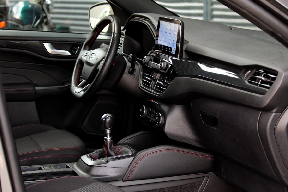 ford-kuga-2022-gasolina-1499cc