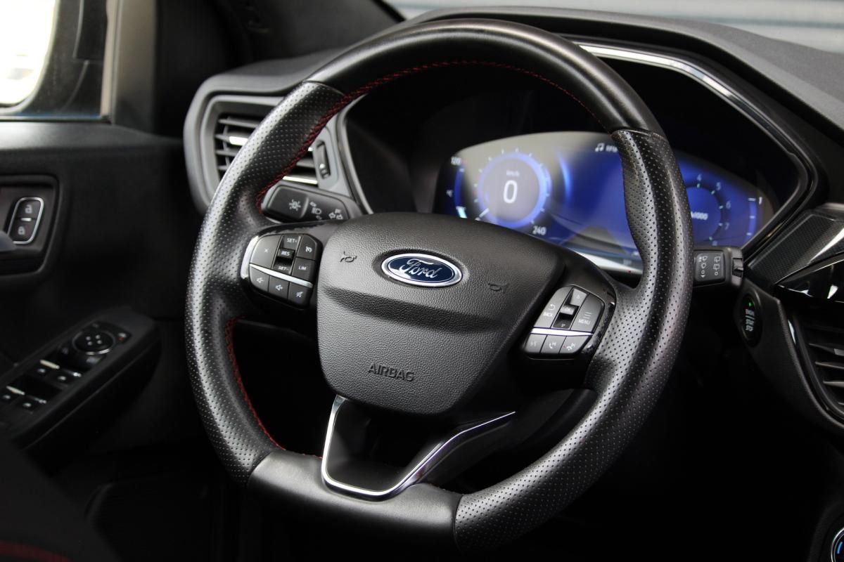 ford-kuga-2022-gasolina-1499cc