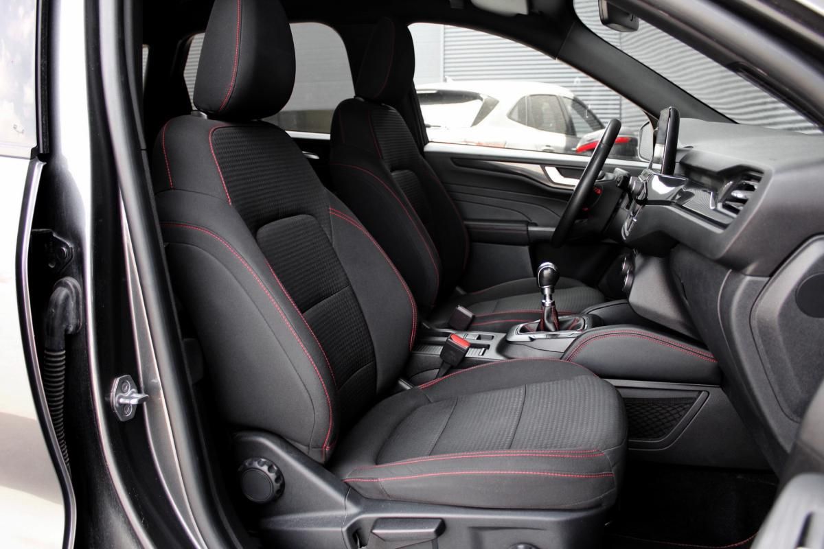 ford-kuga-2022-gasolina-1499cc