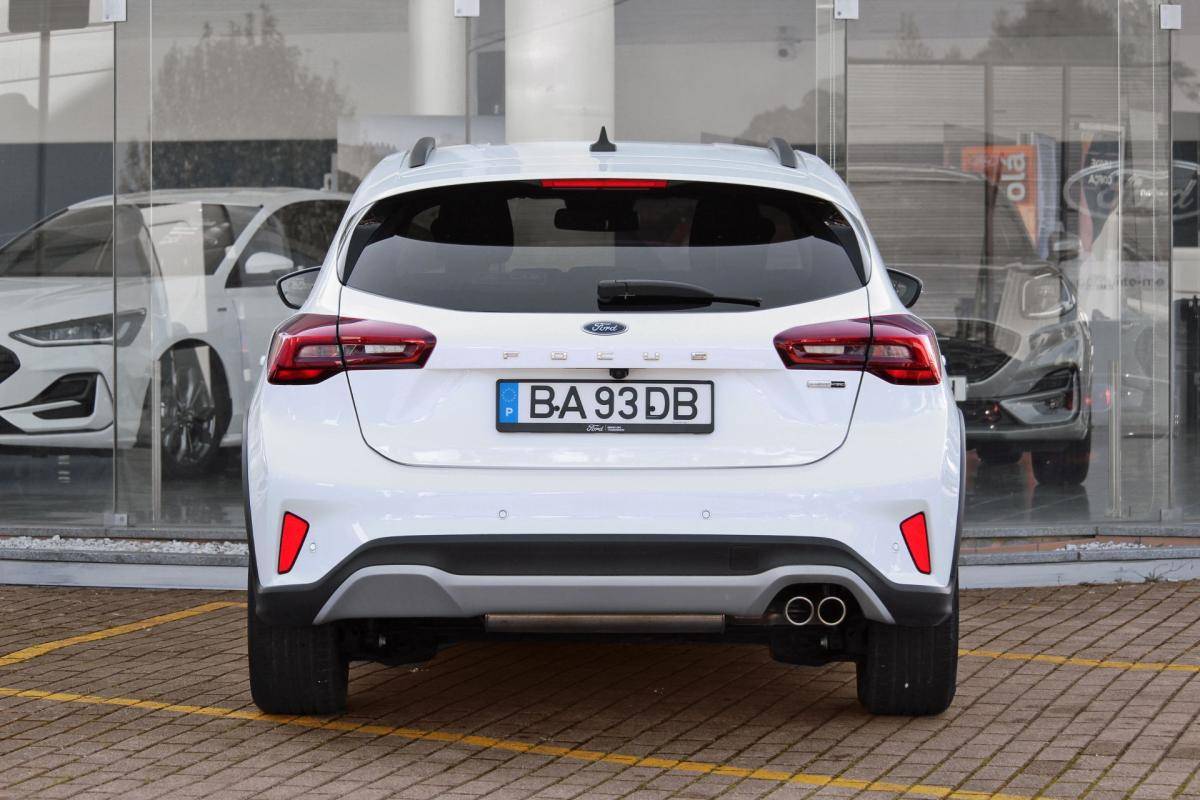ford-focus-2023-gasolina-998cc