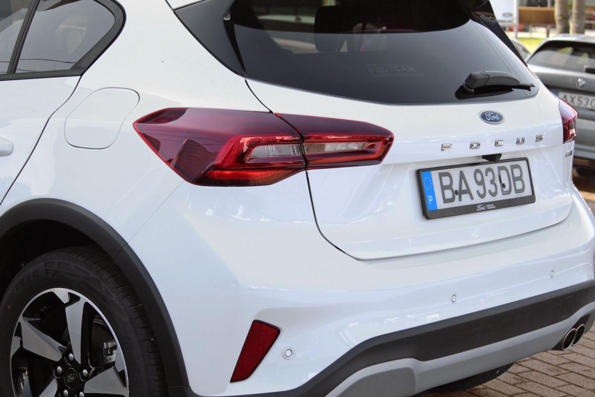 ford-focus-2023-gasolina-998cc