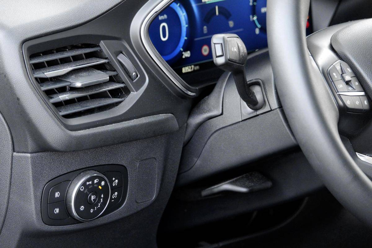 ford-focus-2023-gasolina-998cc