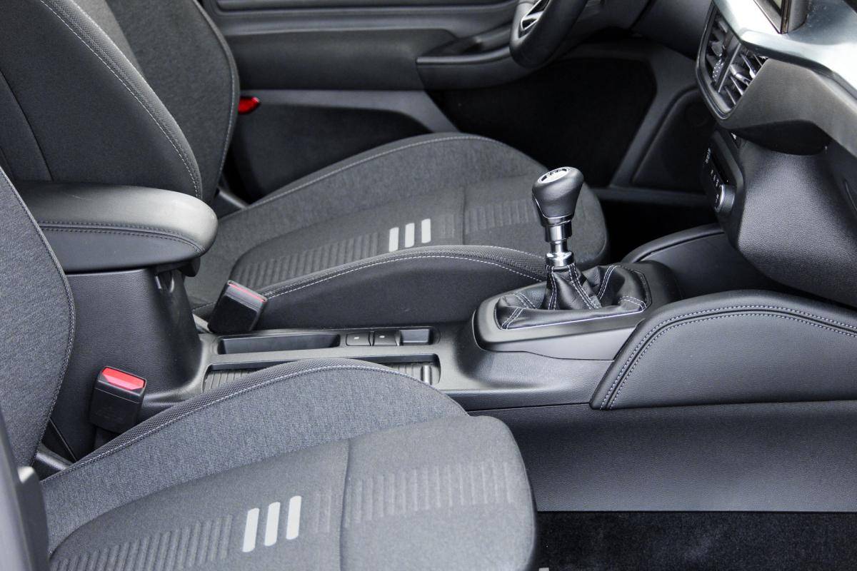 ford-focus-2023-gasolina-998cc