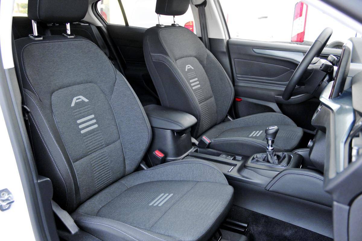 ford-focus-2023-gasolina-998cc
