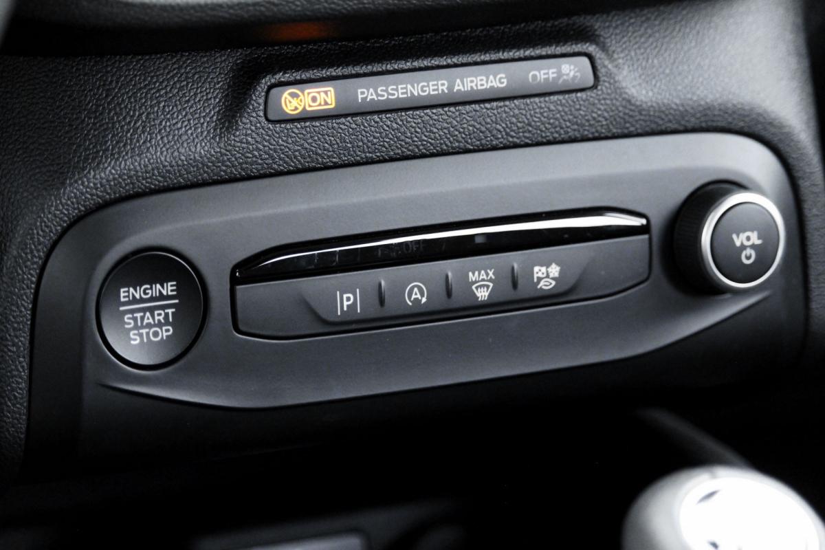 ford-focus-2023-gasolina-998cc