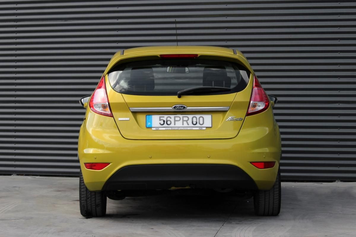 ford-fiesta-2015-gasolina-998cc