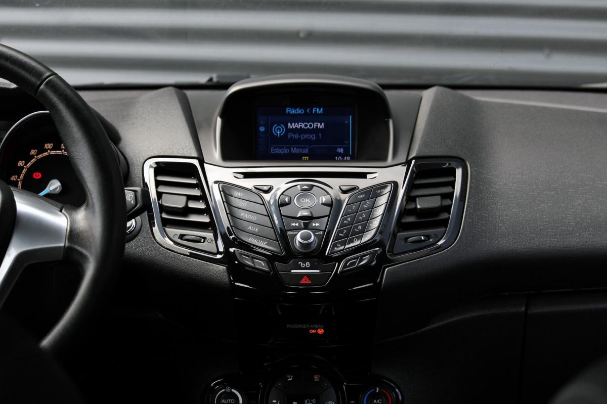 ford-fiesta-2015-gasolina-998cc