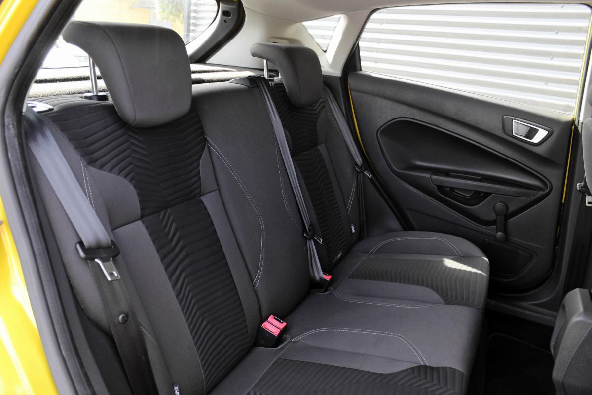 ford-fiesta-2015-gasolina-998cc
