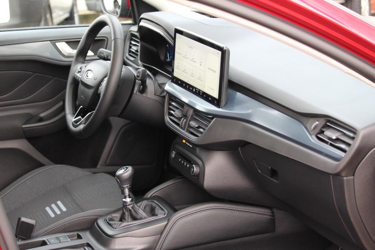 ford-focus-sw-2023-gasolina-998cc
