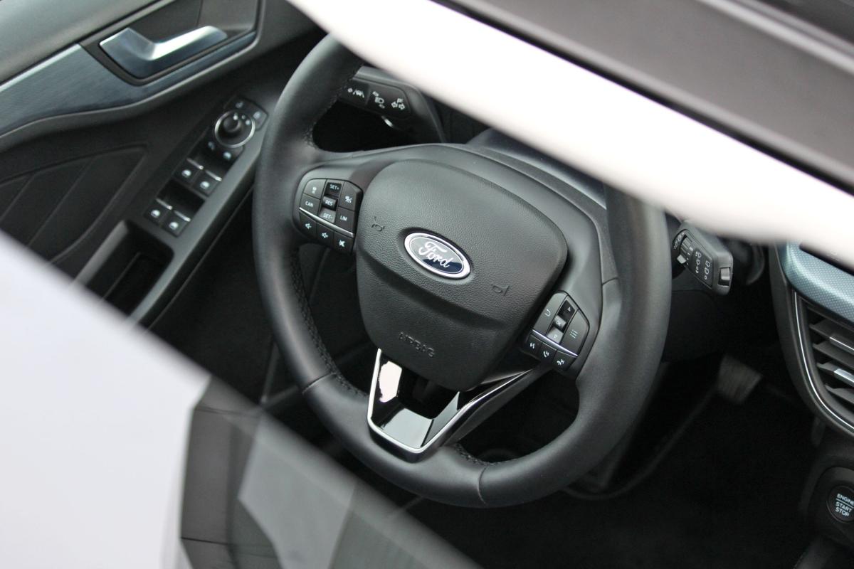 ford-focus-sw-2023-gasolina-998cc