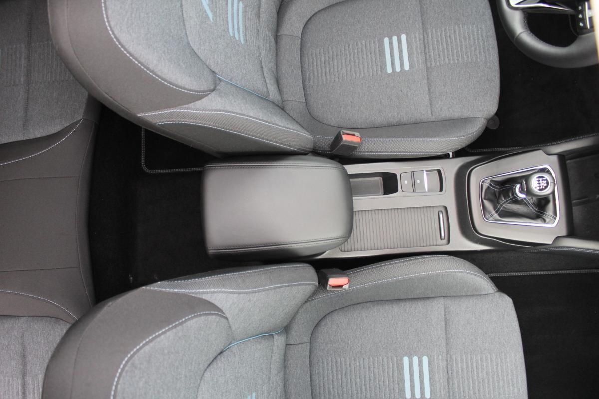 ford-focus-sw-2023-gasolina-998cc
