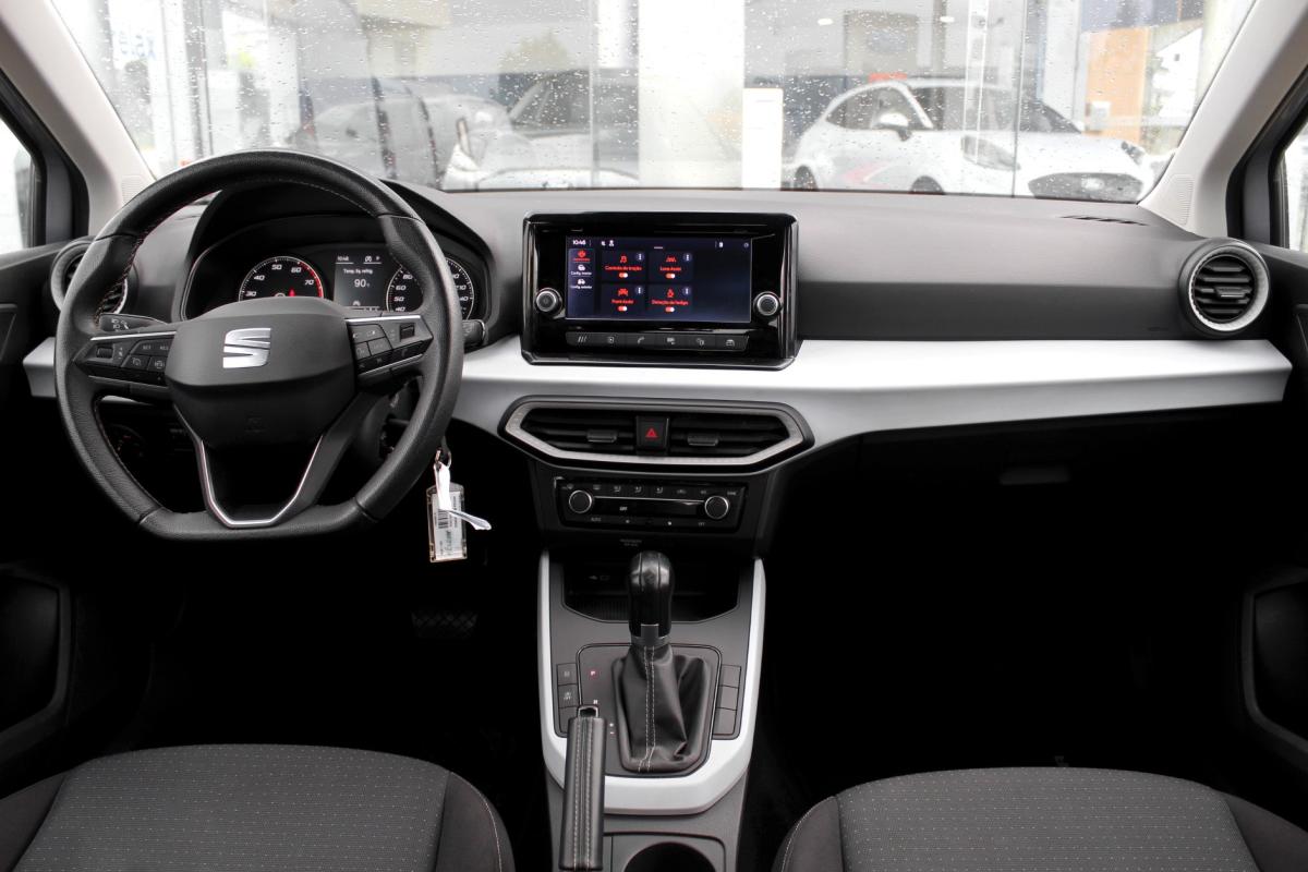 seat-arona-2022-gasolina-999cc