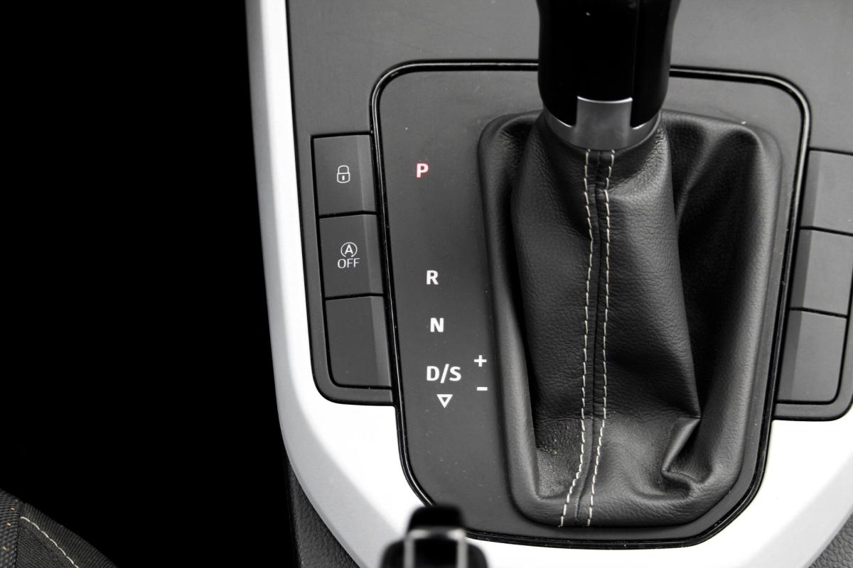 seat-arona-2022-gasolina-999cc