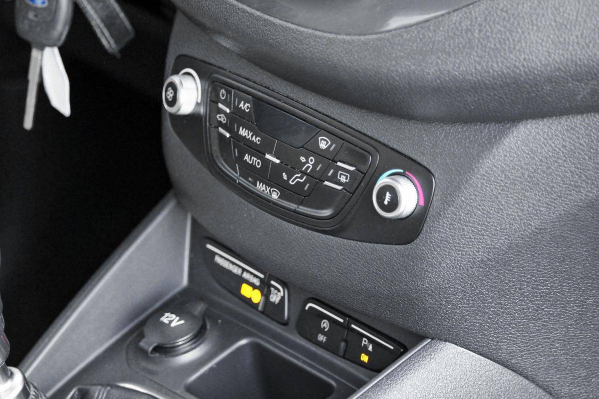 ford-tourneo-courier-2019-gasolina-998cc