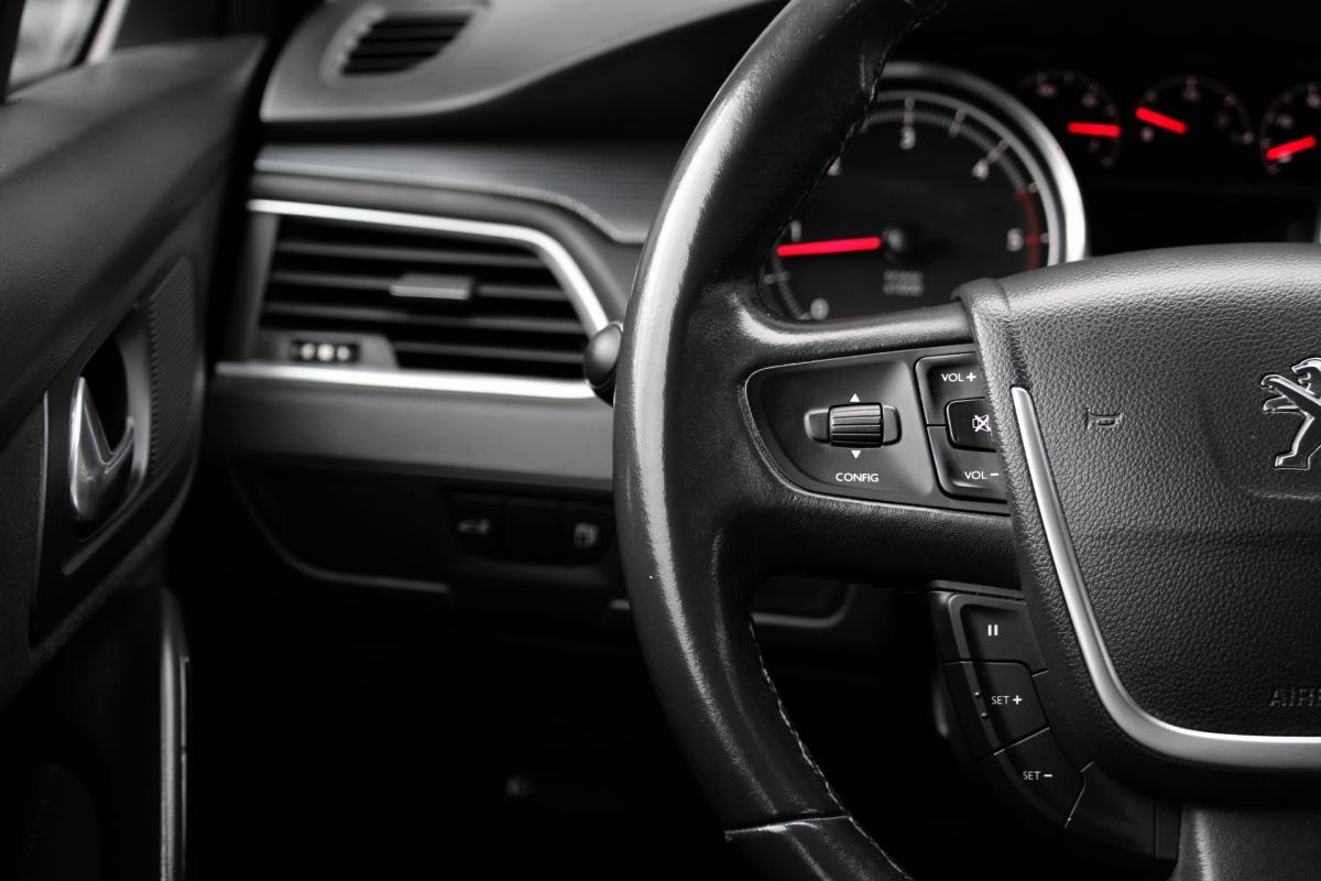 peugeot-508-sw-2015-diesel-1560cc
