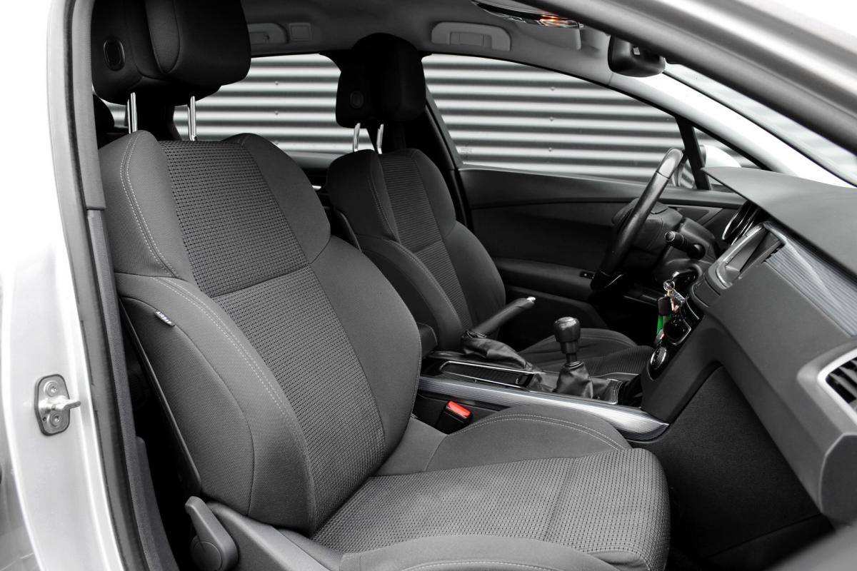 peugeot-508-sw-2015-diesel-1560cc