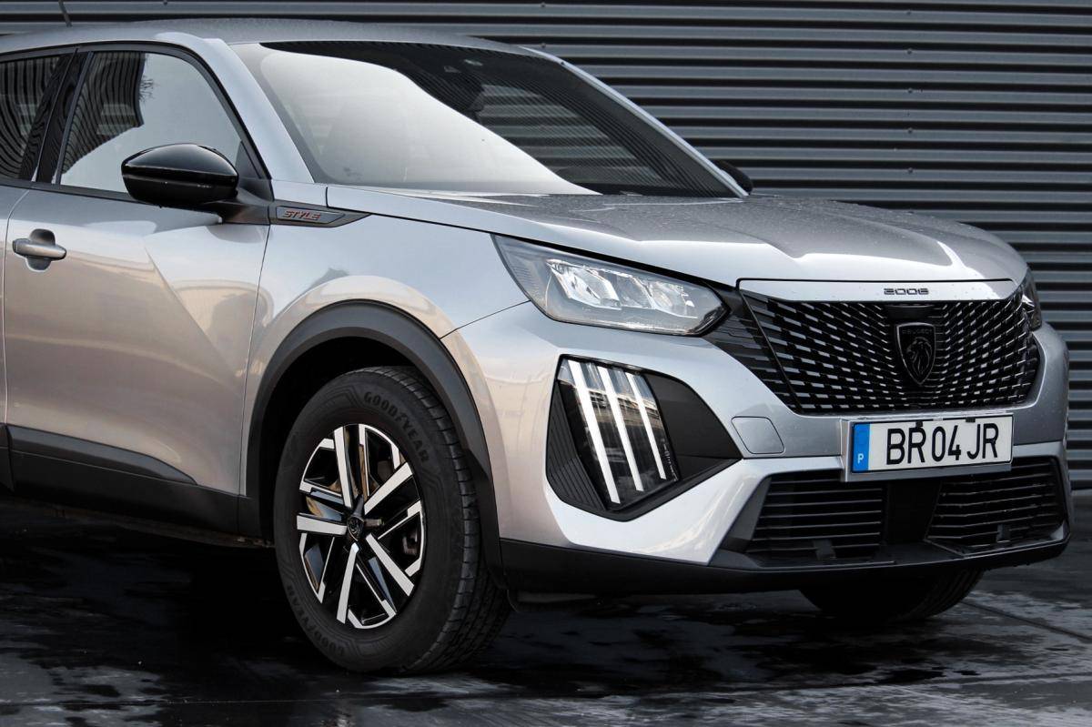 peugeot-2008-2025-gasolina-1199cc