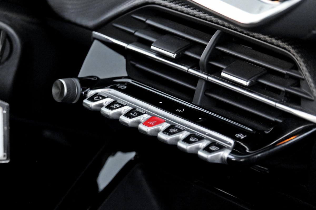 peugeot-2008-2025-gasolina-1199cc