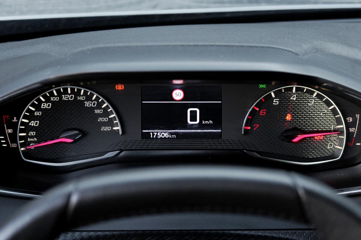 peugeot-2008-2025-gasolina-1199cc