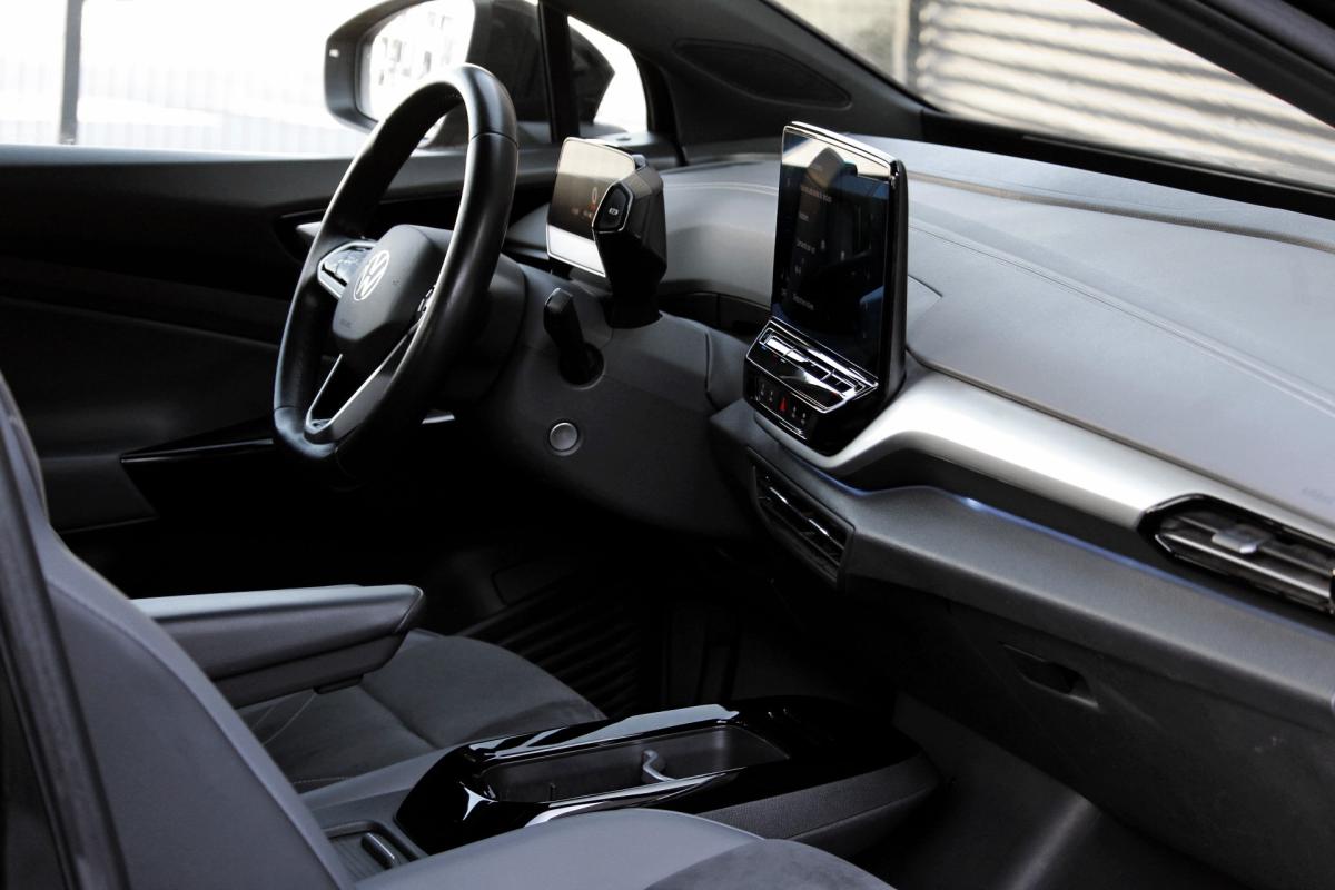 volkswagen-id-5-2023-eletrico-500cc