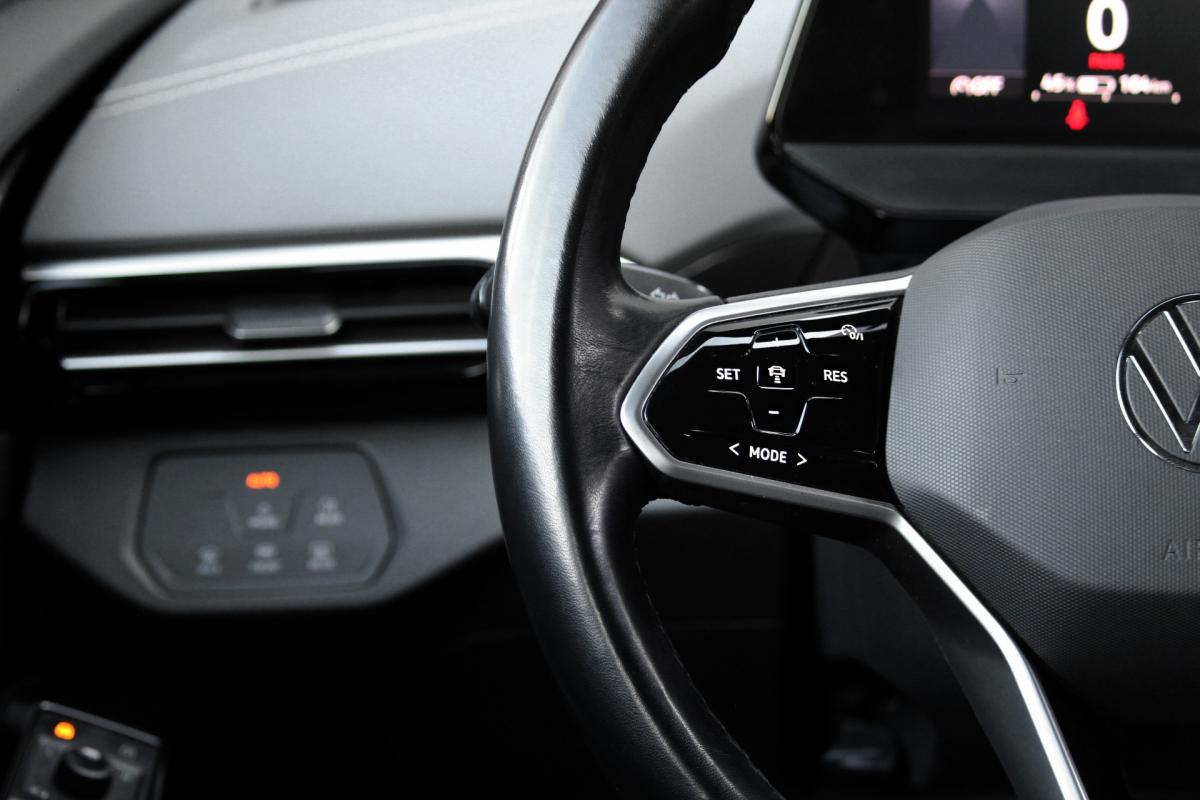 volkswagen-id-5-2023-eletrico-500cc