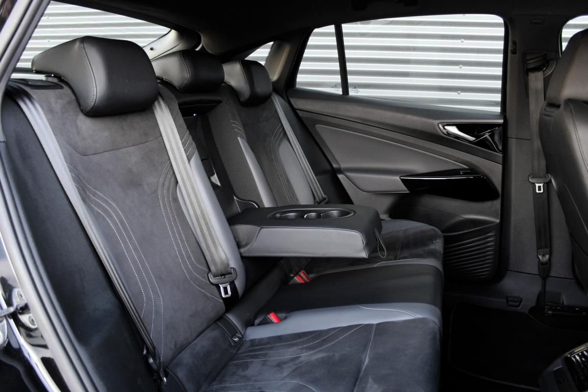 volkswagen-id-5-2023-eletrico-500cc