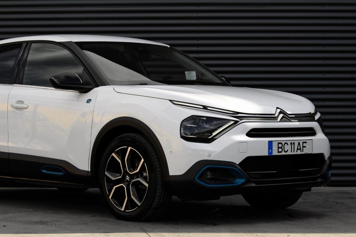 citroen-c4-2023-eletrico-0cc