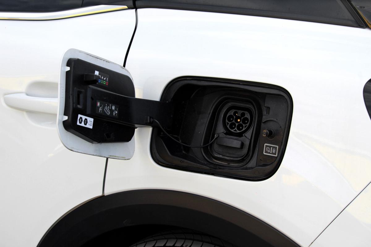 citroen-c4-2023-eletrico-0cc