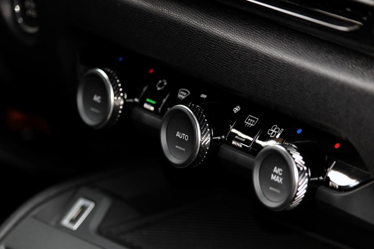 citroen-c4-2023-eletrico-0cc