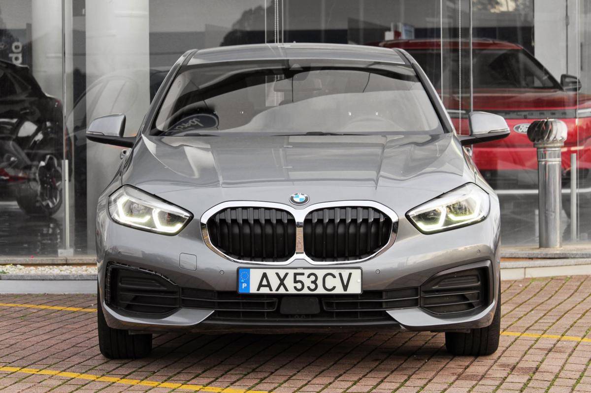 bmw-serie-1-2023-diesel-1496cc