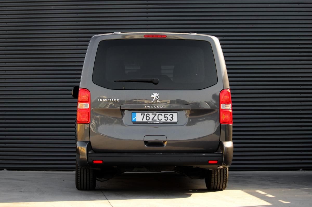 peugeot-traveller-2019-diesel-1499cc