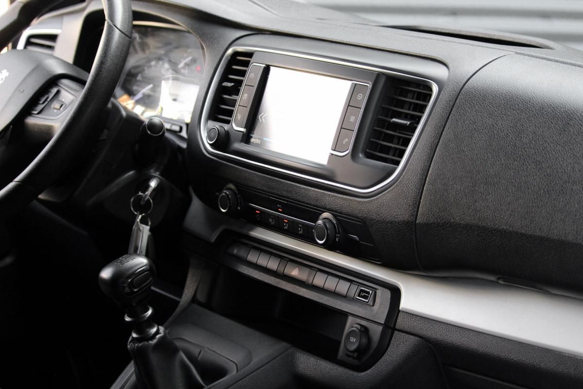 peugeot-traveller-2019-diesel-1499cc