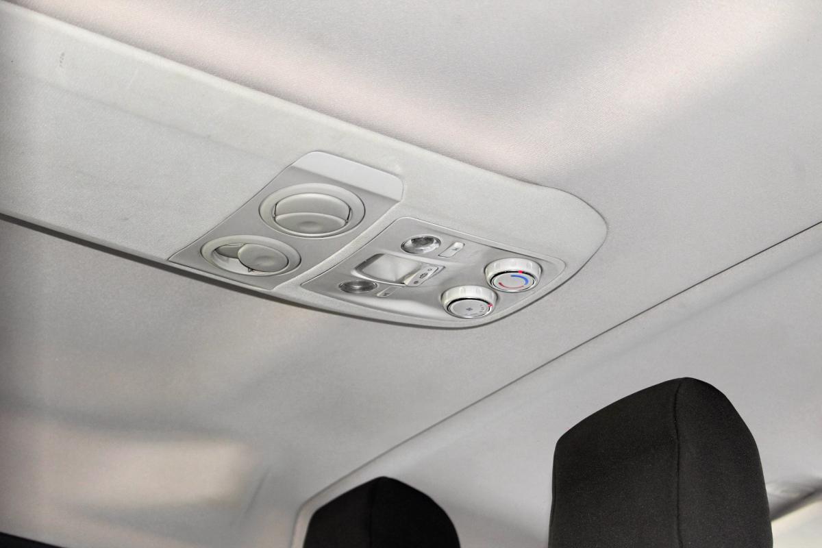 peugeot-traveller-2019-diesel-1499cc