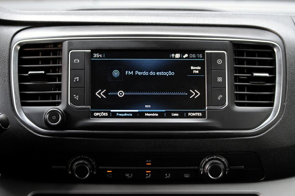 peugeot-traveller-2019-diesel-1499cc