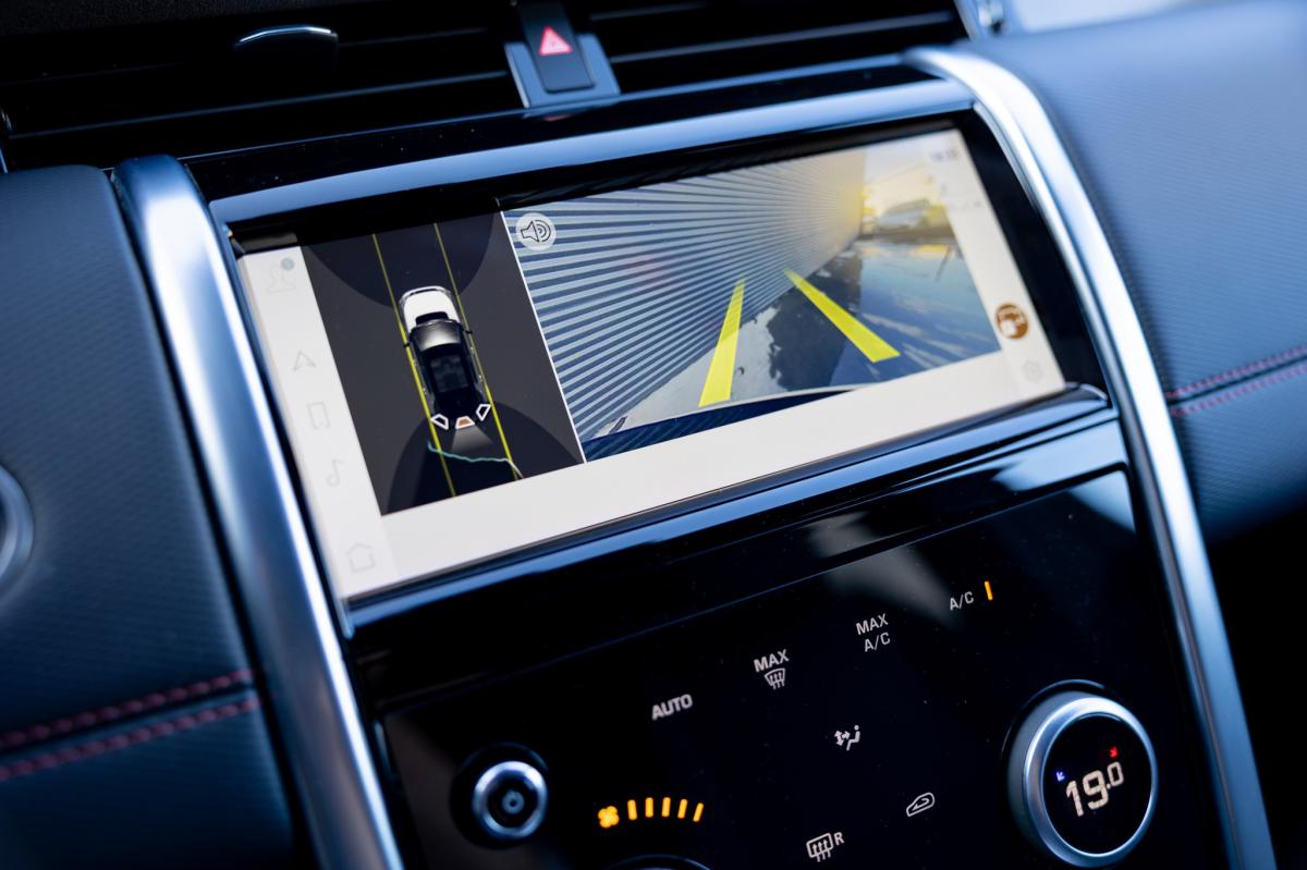 land-rover-discovery-sport-2023-hibrido-a-gasolina-1497cc
