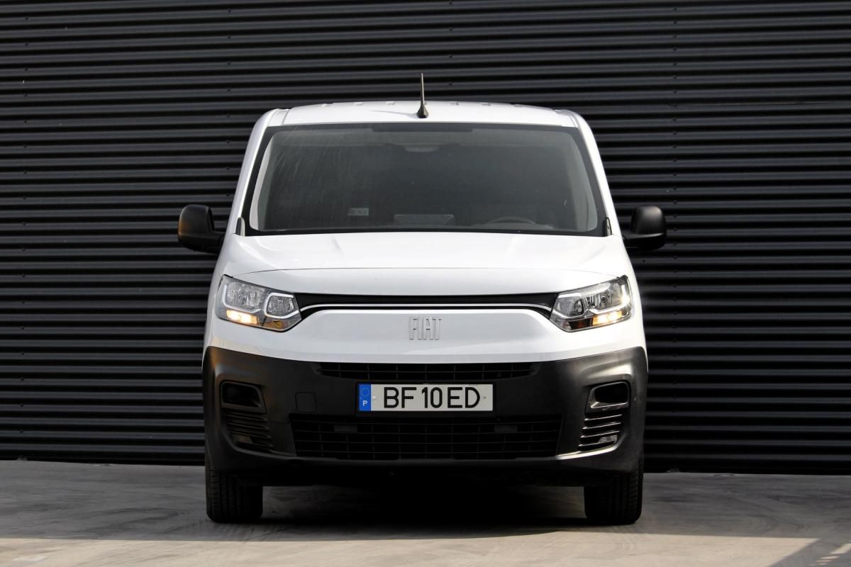 fiat-doblo-2023-diesel-1499cc